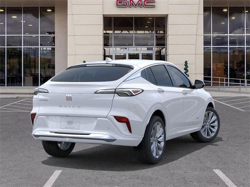 New 2025 Buick Envista Avenir image 4