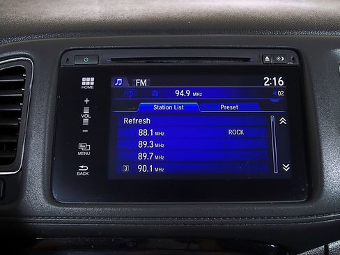 Used 2018 Honda HR-V EX image 24