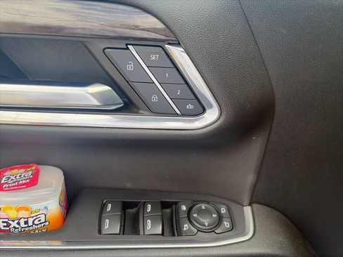 Used 2024 Chevrolet Silverado 1500 LTZ w/ Technology Package image 21