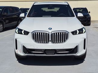 Used 2024 BMW X5 sDrive40i w/ Parking Assistance Package RWD video 2
