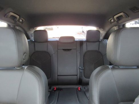 Used 2018 Porsche Macan image 37