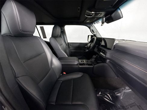 Certified 2024 Toyota Land Cruiser image 43