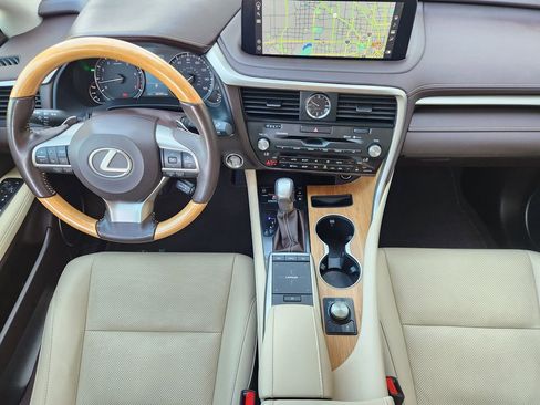Used 2020 Lexus RX 350L FWD w/ Premium Package image 27