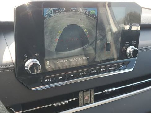 Used 2024 Mitsubishi Outlander SEL image 28