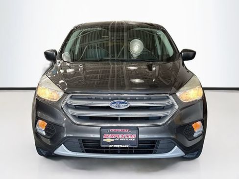 Used 2017 Ford Escape SE AWD/4WD image 4