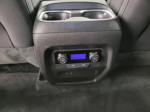 Certified 2025 Chevrolet Traverse LT w/ LPO, Floor Liner Package image 22