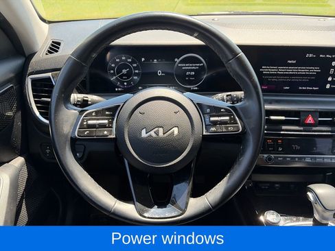 Used 2024 Kia Seltos S FWD image 12