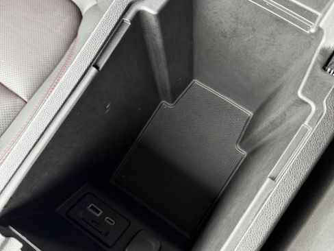 Used 2021 Chevrolet Blazer RS w/ Enhanced Convenience Package image 22