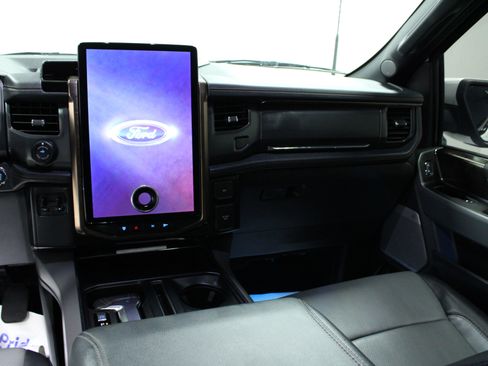 Used 2023 Ford F150 Lightning Lariat w/ Equipment Group 511A High image 19