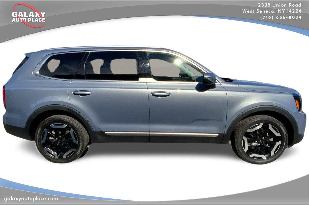 Used 2024 Kia Telluride S w/ S Sunroof Package AWD/4WD image 4