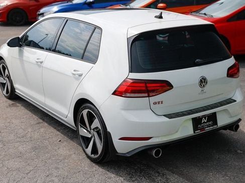 Used 2019 Volkswagen GTI SE FWD image 8