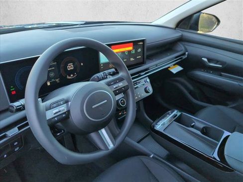 New 2026 Hyundai Tucson Blue SE image 3