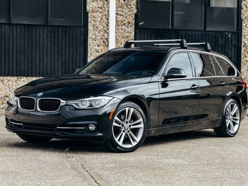 Used 2017 BMW 330i xDrive Wagon image 35