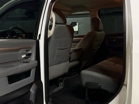 Used 2017 RAM 3500 Big Horn image 16