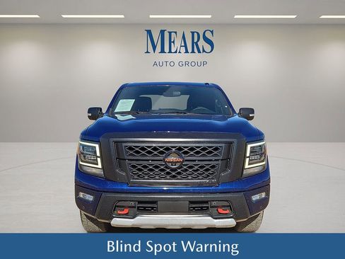 Used 2021 Nissan Titan PRO-4X w/ Pro-4x Convenience Package image 9