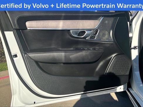 Used 2024 Volvo S90 T8 Ultimate image 23