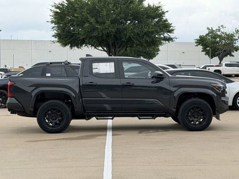 New 2026 Toyota Tacoma SR5 AWD/4WD image 3