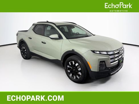 Used 2025 Hyundai Santa Cruz SEL FWD image 1