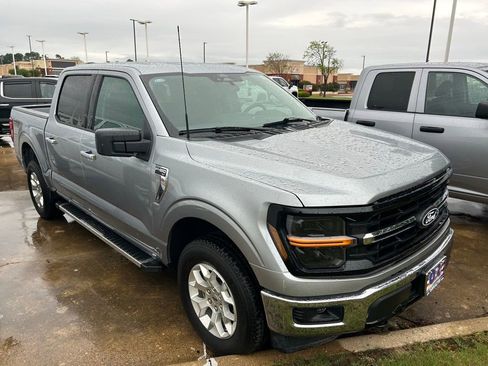 Used 2025 Ford F150 XLT w/ Equipment Group 301A Standard AWD/4WD image 14