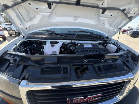 Used 2024 GMC Savana 2500 w/ Driver Convenience Package image 26