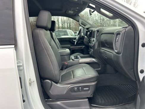 Used 2022 Chevrolet Silverado 2500 LTZ w/ LTZ Plus Package image 17