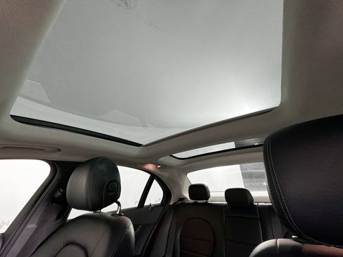 Used 2016 Mercedes-Benz C 300 Sedan image 33