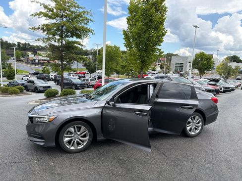 Used 2019 Honda Accord LX image 18