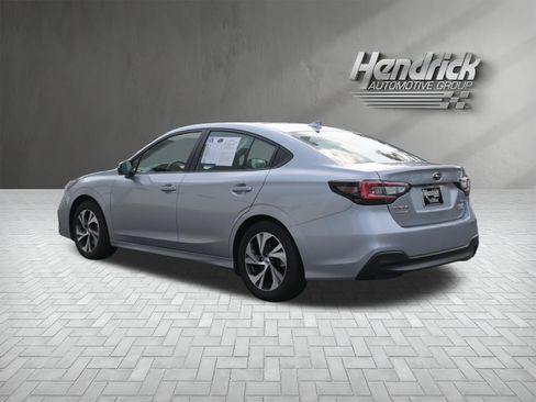 Used 2025 Subaru Legacy Premium AWD/4WD image 7