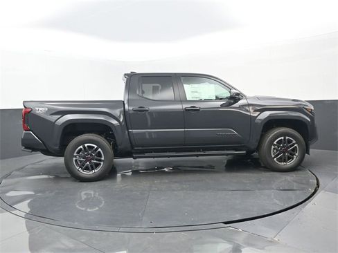 New 2025 Toyota Tacoma TRD Sport image 2