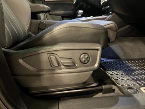 Used 2023 Audi Q5 2.0T Premium Plus w/ Premium Plus Package image 41