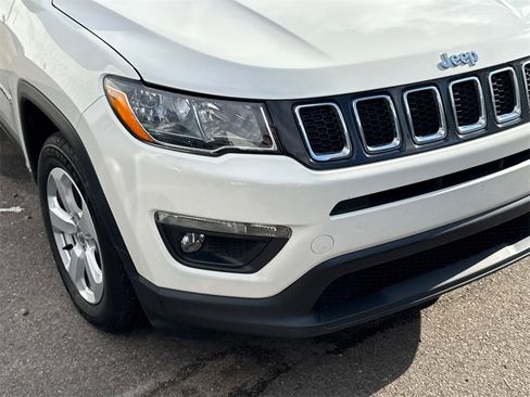 Used 2018 Jeep Compass Latitude w/ Popular Equipment Group image 15