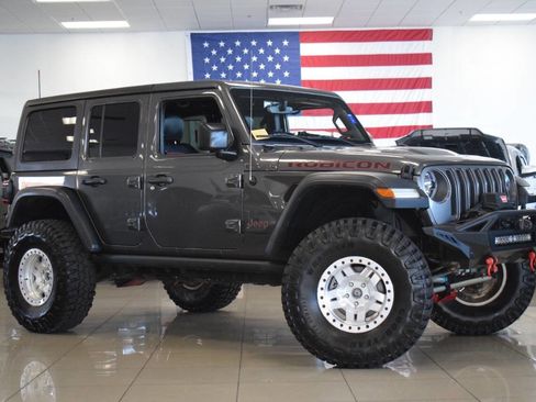 Used 2018 Jeep Wrangler Unlimited Rubicon image 1