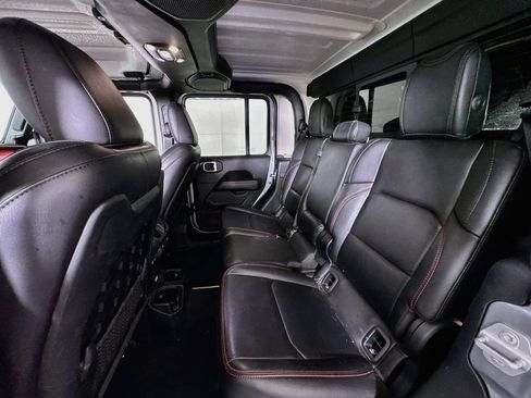 Used 2020 Jeep Gladiator Rubicon AWD/4WD image 23