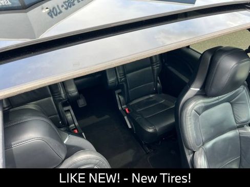 Used 2022 Lincoln Navigator L Reserve RWD image 11