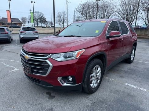 Used 2021 Chevrolet Traverse LT image 8