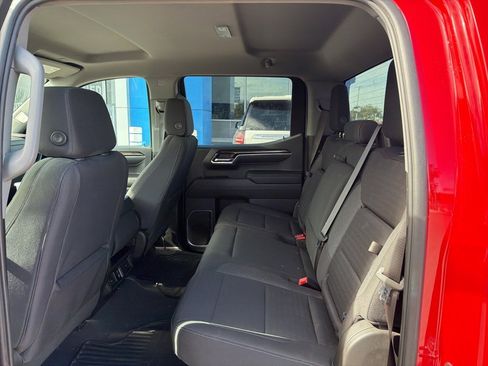 Used 2024 GMC Sierra 1500 Elevation image 10