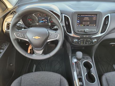 Used 2024 Chevrolet Equinox LT w/ LPO, Floor Liner Package FWD image 27