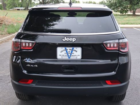 Used 2024 Jeep Compass Sport AWD/4WD image 6
