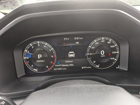 Used 2024 Mitsubishi Outlander SE Black Edition FWD image 20