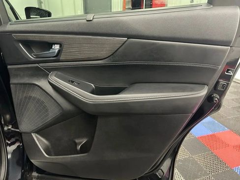 Used 2024 Acura MDX SH-AWD w/ Advance Package image 17