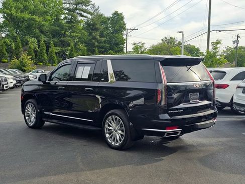 Used 2023 Cadillac Escalade ESV Premium Luxury w/ Performance Package AWD/4WD image 9