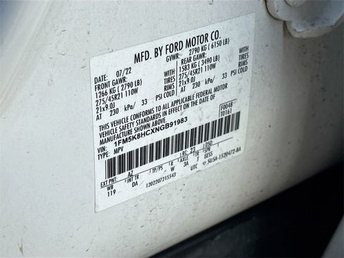 Used 2022 Ford Explorer Platinum w/ Equipment Group 601A image 31