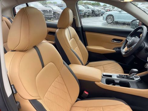 Used 2024 Nissan Sentra SV w/ SV Premium Package image 38