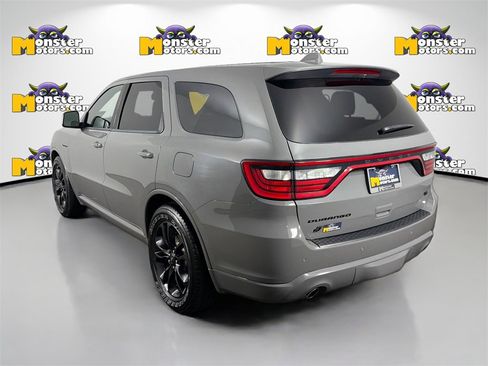 Used 2022 Dodge Durango R/T w/ Trailer Tow Group IV image 7
