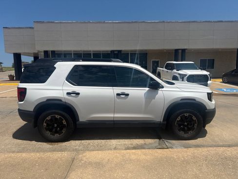 Used 2026 Honda Passport TrailSport Elite image 8