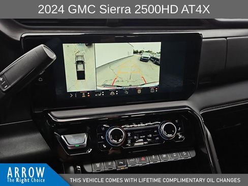Used 2024 GMC Sierra 2500 AT4X AWD/4WD image 24