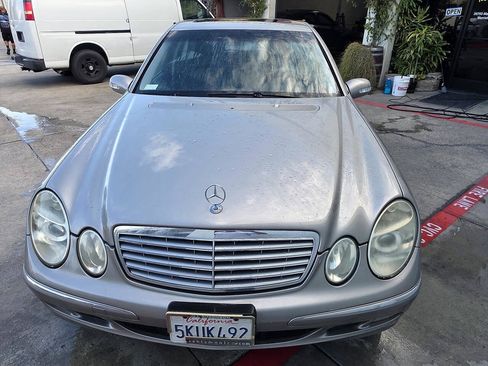 Used 2005 Mercedes-Benz E 320 Sedan image 7