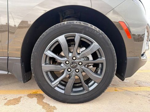 Used 2024 Chevrolet Equinox RS w/ RS Leather Package AWD/4WD image 31