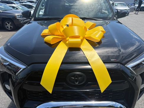 Used 2018 Toyota 4Runner SR5 Premium AWD/4WD image 14