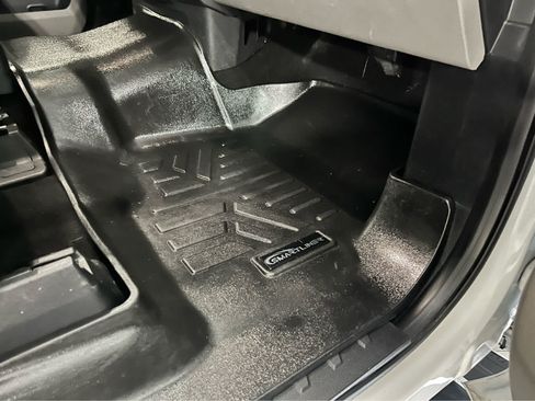 Certified 2019 Ford F250 XLT w/ XLT Value Package AWD/4WD image 52